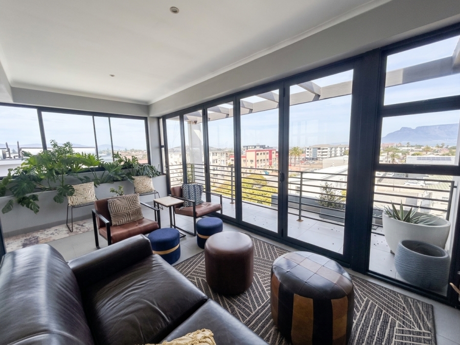 2 Bedroom Property for Sale in Table View Western Cape